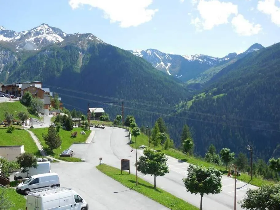 Paradiski Proches Pistes Et Commerces Vallandry